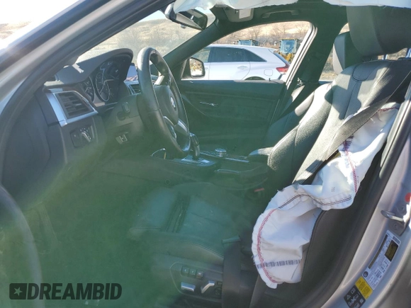 2016 BMW 3 Series 320i xDrive with VIN WBA8A3C59GK690321, listed as a Copart auction lot 88725945 with 83,156 mi miles and Salvage Title. Bid and sale history available at DreamBid. Image 7.