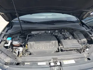 2022 Volkswagen Tiguan S z VIN 3VV1B7AX5NM056766, wystawiony jako IAAI lot #42024519 z przebiegiem 97 548 mil mil oraz . Historia ofert i sprzedaży dostępna na DreamBid. Obrazek 10.