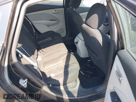 2013 Dodge Dart SXT z VIN 1C3CDFBA1DD292738, wystawiony jako IAAI lot #42576990 z przebiegiem 99 981 mil mil oraz . Historia ofert i sprzedaży dostępna na DreamBid. Obrazek 8.