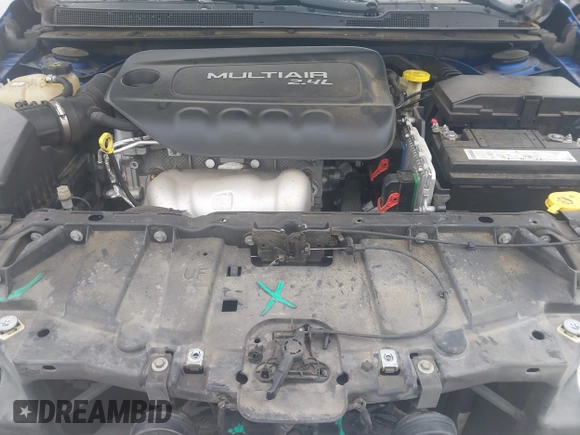 2015 Chrysler 200 Limited с VIN 1C3CCCAB8FN707577, выставлен на аукционе IAAI как лот 42315250 с пробегом 196 141 миль миль и . История ставок и продаж доступна на DreamBid. Изображение 10.