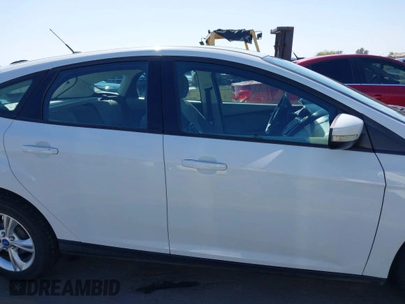 2013 Ford Focus SE with VIN 1FADP3K24DL280819, listed as a IAAI auction lot 41991923 with 228,158 mi miles. Bid and sale history available at carsss.com. Image 13.