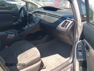2015 Toyota Prius Four with VIN JTDKN3DU8F2000933, listed as a IAAI auction lot 42113155 with 212,443 mi miles and . Bid and sale history available at DreamBid. Image 5.
