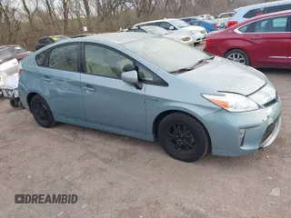 2013 Toyota Prius One with VIN JTDKN3DU2D5629440, listed as a IAAI auction lot 41910246 with 136,767 mi miles. Bid and sale history available at carsss.com. Image 1.