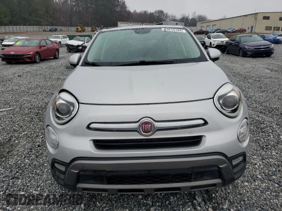 2016 FIAT 500X Trekking Plus with VIN ZFBCFXET1GP377528, listed as a Copart auction lot 83615184 with 112,183 mi miles and Salvage title. Bid and sale history available at DreamBid. Image 5.