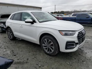 2021 Audi Q5 Premium with VIN WA1AAAFYXM2002847, listed as a Copart auction lot 71785692 with 25,650 mi miles. Bid and sale history available at carsss.com. Image 4.