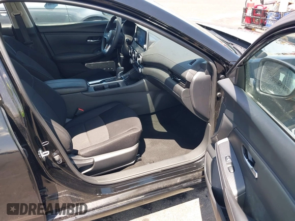 2024 Nissan Sentra SV with VIN 3N1AB8CV1RY252205, listed as a IAAI auction lot 42402273 with 23,328 mi miles and . Bid and sale history available at DreamBid. Image 5.
