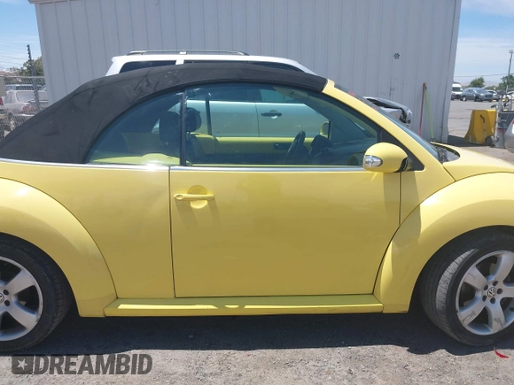 2007 Volkswagen Beetle with VIN 3VWSG31Y27M420387, listed as a IAAI auction lot 42667031 with 140,584 mi miles and . Bid and sale history available at DreamBid. Image 13.