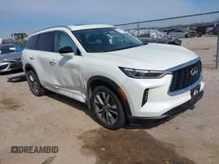 2023 Infiniti QX60 Luxe z VIN 5N1DL1FS8PC371340, wystawiony jako IAAI lot #41579561 z przebiegiem 13 074 mil mil oraz . Historia ofert i sprzedaży dostępna na DreamBid. Obrazek 1.