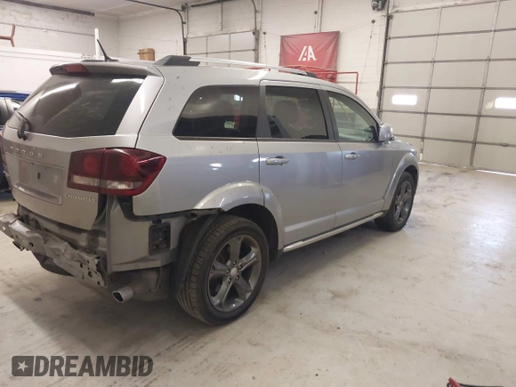 2016 Dodge Journey Crossroad Plus z VIN 3C4PDDGG9GT108885, wystawiony jako IAAI lot #41020929 z przebiegiem 124 167 mil mil oraz . Historia ofert i sprzedaży dostępna na DreamBid. Obrazek 4.
