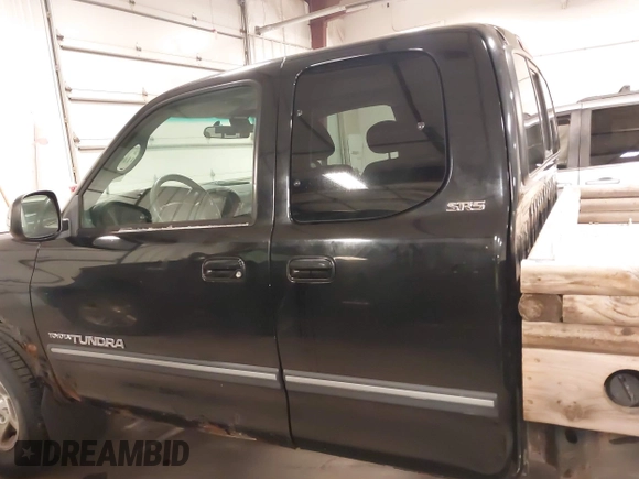 2000 Toyota Tundra SR5 with VIN 5TBRT341XYS066351, listed as a IAAI auction lot 41485162 with 218,512 mi miles and . Bid and sale history available at DreamBid. Image 14.