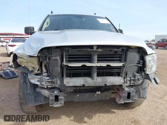 2018 Ram 1500 Tradesman with VIN 3C6JR6AG7JG204405, listed as a IAAI auction lot 41925635 with 198,396 mi miles and . Bid and sale history available at DreamBid. Image 6.