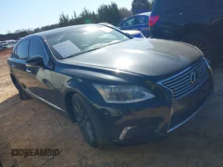 2013 Lexus LS 460 L с VIN JTHGL5EFXD5049858, выставлен на аукционе IAAI как лот 41859412 с пробегом 112 376 миль миль и . История ставок и продаж доступна на DreamBid. Изображение 1.