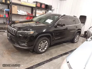 2021 Jeep Cherokee Latitude Lux with VIN 1C4PJMMX7MD193563, listed as a IAAI auction lot 41235207 with 87,425 mi miles. Bid and sale history available at carsss.com. Image 17.