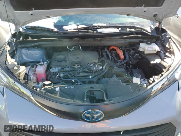 2022 Toyota Sienna XLE Woodland Edition with VIN 5TDASKFC5NS047766, listed as a Copart auction lot 83213634 with 0 mi miles and Salvage Title. Bid and sale history available at carsss.com. Image 13.