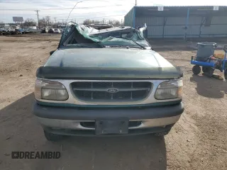 1998 Ford Explorer XLT с VIN 1FMZU35P8WZC28329, выставлен на аукционе Copart как лот 85335514 с пробегом 283 716 миль миль и Списание • Salvage title. История ставок и продаж доступна на DreamBid. Изображение 5.