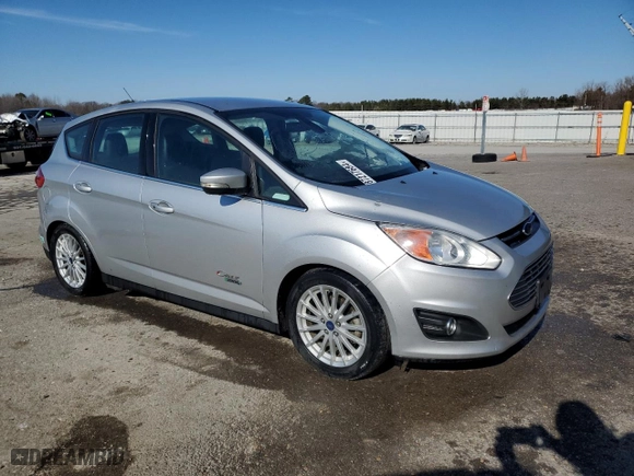 2016 Ford C-Max Energi SEL with VIN 1FADP5CU4GL114123, listed as a Copart auction lot 87217684 with 118,070 mi miles and Clean Title. Bid and sale history available at carsss.com. Image 4.