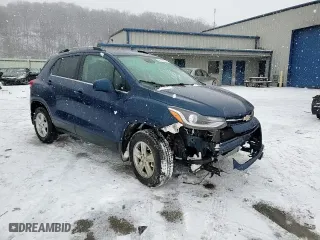 2020 Chevrolet Trax LT with VIN KL7CJPSB7LB332797, listed as a Copart auction lot 46110975 with 101,075 mi miles and Salvage Title. Bid and sale history available at carsss.com. Image 15.