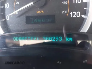 2005 Hummer H2 SUV z VIN 5GRGN23U95H132238, wystawiony jako IAAI lot #41809909 z przebiegiem 300 293 mil mil oraz . Historia ofert i sprzedaży dostępna na DreamBid. Obrazek 15.