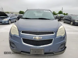 2013 Chevrolet Equinox LS z VIN 2GNFLCEK1D6378958, wystawiony jako Copart lot #58712255 z przebiegiem 170 874 mil mil oraz Czysty tytuł • Clean title. Historia ofert i sprzedaży dostępna na DreamBid. Obrazek 5.