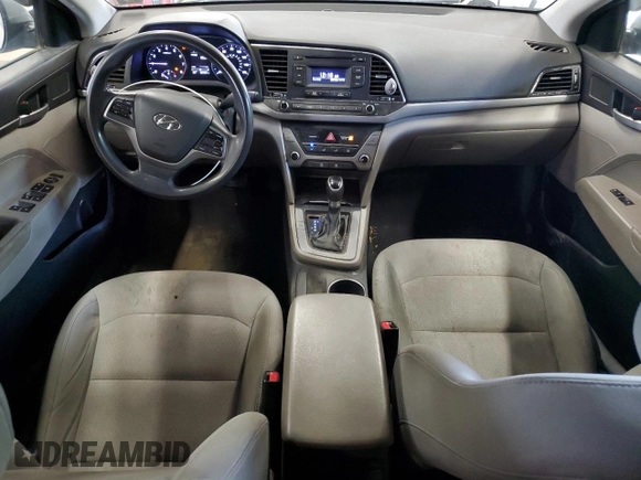 2017 Hyundai Elantra SE z VIN 5NPD74LFXHH066560, wystawiony jako Copart lot #59806875 z przebiegiem 190 582 mil mil oraz Czysty tytuł • Clean title. Historia ofert i sprzedaży dostępna na DreamBid. Obrazek 8.
