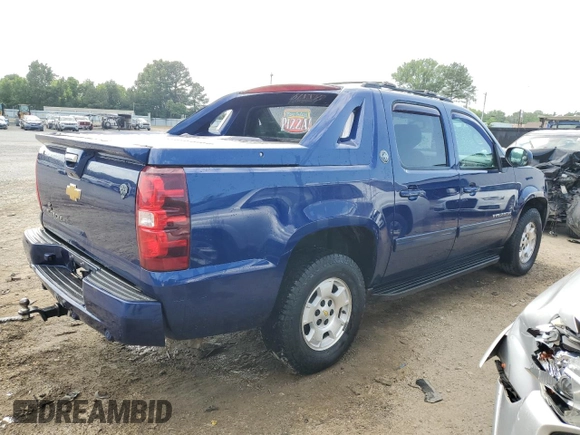2013 Chevrolet Avalanche LT with VIN 3GNMCFE05DG160033, listed as a Copart auction lot 52668094 with 210,576 mi miles and Salvage Title. Bid and sale history available at DreamBid. Image 3.