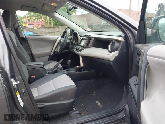 2013 Toyota RAV4 LE z VIN 2T3ZFREV0DW005389, wystawiony jako IAAI lot #42625496 z przebiegiem 172 912 mil mil oraz . Historia ofert i sprzedaży dostępna na DreamBid. Obrazek 5.