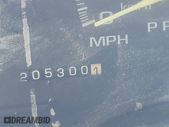 1998 GMC Suburban z VIN 1GKFK16R7WJ700525, wystawiony jako IAAI lot #41305248 z przebiegiem 205 300 mil mil oraz . Historia ofert i sprzedaży dostępna na DreamBid. Obrazek 15.