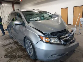 2016 Honda Odyssey Touring Elite with VIN 5FNRL5H93GB080114, listed as a IAAI auction lot 41893225 with Not Provided miles. Bid and sale history available at carsss.com. Image 1.