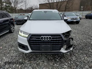 2019 Audi Q7 Prestige z VIN WA1VAAF7XKD033865, wystawiony jako Copart lot #50088745 z przebiegiem 82 716 mil mil oraz Szkoda całkowita • Salvage title. Historia ofert i sprzedaży dostępna na DreamBid. Obrazek 5.