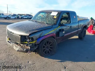 2001 Chevrolet Silverado 1500 LS with VIN 2GCEK19T311378533, listed as a IAAI auction lot 41331927 with 1 mi miles. Bid and sale history available at carsss.com. Image 2.