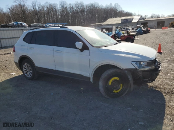 2018 Volkswagen Tiguan S with VIN 3VV0B7AX6JM055941, listed as a Copart auction lot 47583005 with 99,744 mi miles and Salvage Title. Bid and sale history available at carsss.com. Image 4.