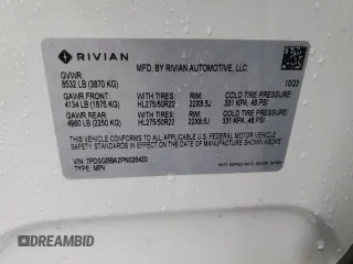 2023 Rivian R1S Adventure z VIN 7PDSGBBA2PN026420, wystawiony jako Copart lot #55331045 z przebiegiem 29 938 mil mil oraz Szkoda całkowita • Salvage title. Historia ofert i sprzedaży dostępna na DreamBid. Obrazek 12.