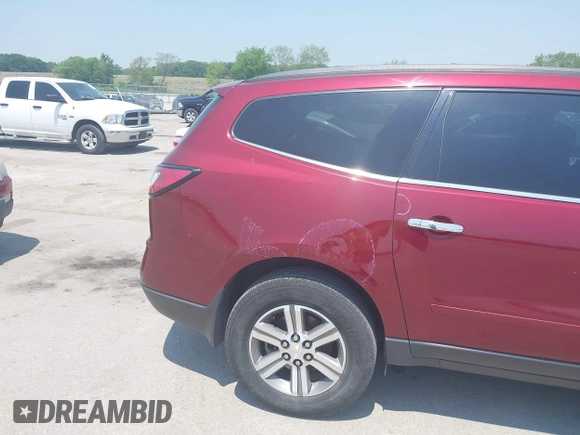2015 Chevrolet Traverse LT z VIN 1GNKVHKD2FJ241884, wystawiony jako IAAI lot #42452598 z przebiegiem 194 214 mil mil oraz . Historia ofert i sprzedaży dostępna na DreamBid. Obrazek 18.