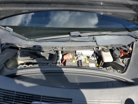 2019 Tesla Model 3 Mid Range with VIN 5YJ3E1EA6KF312754, listed as a Copart auction lot 50403855 with 148,217 mi miles and Salvage Title. Bid and sale history available at carsss.com. Image 11.