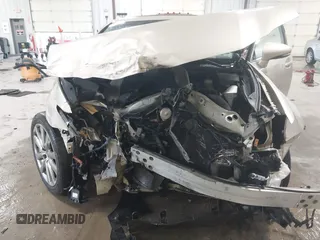 2013 Lexus GS 350 z VIN JTHCE1BL3D5003526, wystawiony jako IAAI lot #42410101 z przebiegiem 88 814 mil mil oraz . Historia ofert i sprzedaży dostępna na DreamBid. Obrazek 6.