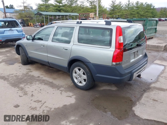 2005 Volvo XC70 with VIN YV1SZ592251196728, listed as a IAAI auction lot 41911635 with 140,228 mi miles and . Bid and sale history available at DreamBid. Image 3.