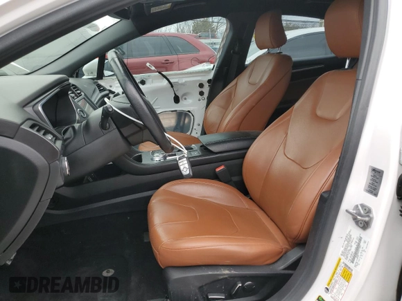 2020 Ford Fusion Titanium with VIN 3FA6P0SU4LR113076, listed as a Copart auction lot 49216415 with 83,489 mi miles and Salvage title. Bid and sale history available at DreamBid. Image 7.