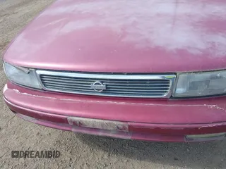 1993 Nissan Maxima z VIN JN1HJ01F9PT114562, wystawiony jako IAAI lot #42314385 z przebiegiem 285 244 mil mil oraz . Historia ofert i sprzedaży dostępna na DreamBid. Obrazek 6.