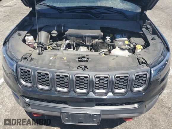 2024 Jeep Compass Trailhawk с VIN 3C4NJDDN5RT137399, выставлен на аукционе Copart как лот 57471105 с пробегом 29 008 миль миль и Списание • Salvage title. История ставок и продаж доступна на DreamBid. Изображение 12.