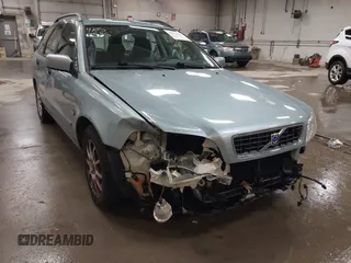 2003 Volvo V40 z VIN YV1VW27543F984041, wystawiony jako IAAI lot #41052585 z przebiegiem 193 165 mil mil oraz . Historia ofert i sprzedaży dostępna na DreamBid. Obrazek 6.