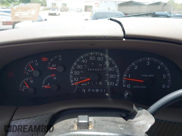 1998 Ford F-150 XL with VIN 2FTRX08L8WCA36361, listed as a IAAI auction lot 42617079 with 263,666 mi miles and . Bid and sale history available at DreamBid. Image 7.