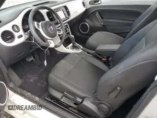 2019 Volkswagen Beetle S with VIN 3VW5DAAT9KM507517, listed as a Copart auction lot 60427665 with 11,178 mi miles and Salvage title. Bid and sale history available at DreamBid. Image 7.