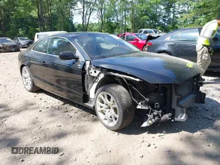 2012 Audi A5 Premium z VIN WAUCFAFR5CA000501, wystawiony jako IAAI lot #42551730 z przebiegiem 52 924 mil mil oraz . Historia ofert i sprzedaży dostępna na DreamBid. Obrazek 1.