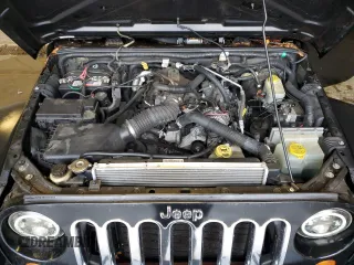 2008 Jeep Wrangler Unlimited X with VIN 1J4GB39148L513679, listed as a Copart auction lot 44777835 with 161,099 mi miles and Clean Title. Bid and sale history available at DreamBid. Image 12.