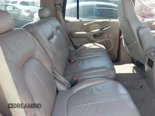 1999 Ford Expedition XLT with VIN 1FMRU17LXXLC35575, listed as a IAAI auction lot 42820162 with 166,172 mi miles and . Bid and sale history available at DreamBid. Image 8.