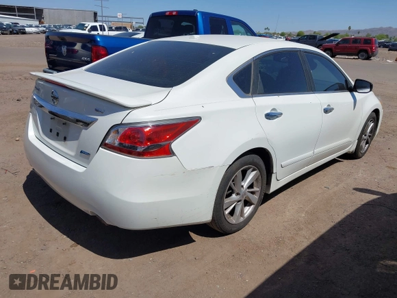 2014 Nissan Altima SV with VIN 1N4AL3AP0EC287716, listed as a IAAI auction lot 42142482 with 119,861 mi miles and . Bid and sale history available at DreamBid. Image 4.