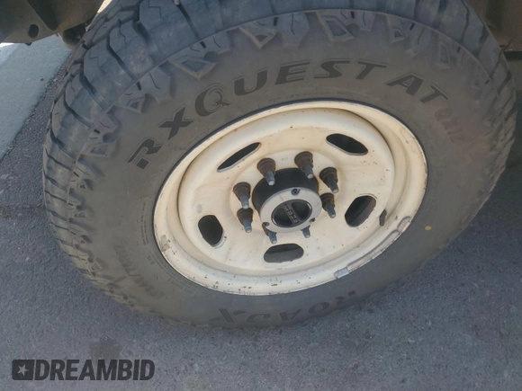 2015 Ford F-250 XL with VIN 1FDBF2B64FED21552, listed as a IAAI auction lot 42671245 with 266,037 mi miles and . Bid and sale history available at DreamBid. Image 9.