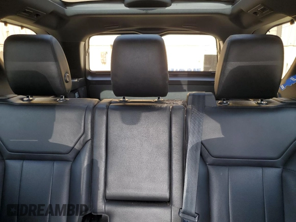 2020 Land Rover Discovery SE z VIN SALRG2RV2L2429333, wystawiony jako Copart lot #57302935 z przebiegiem 71 306 mil mil oraz Czysty tytuł • Clean title. Historia ofert i sprzedaży dostępna na DreamBid. Obrazek 10.