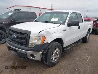 2014 Ford F-150 XL z VIN 1FTFX1EF0EKD45971, wystawiony jako IAAI lot #41952029 z przebiegiem 168 634 mil mil oraz . Historia ofert i sprzedaży dostępna na DreamBid. Obrazek 17.