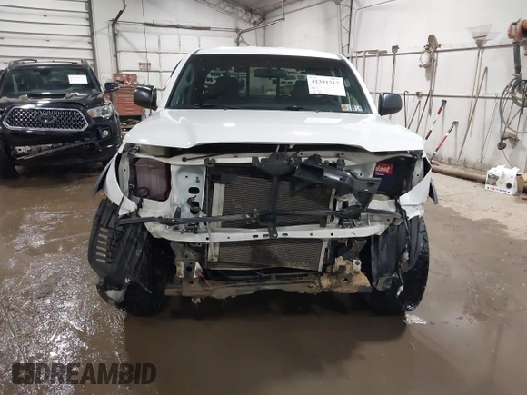 2008 Toyota Tacoma with VIN 5TEUU42N48Z580337, listed as a IAAI auction lot 41391217 with 156,243 mi miles and . Bid and sale history available at DreamBid. Image 12.